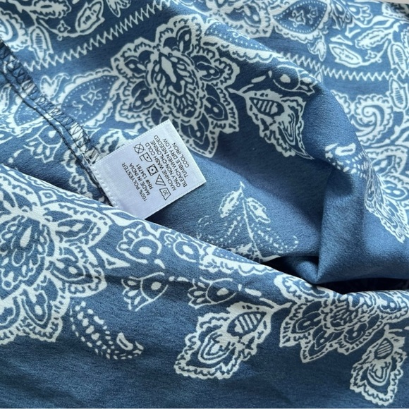 Indulge Blue Paisley Dress - Picture 15 of 16